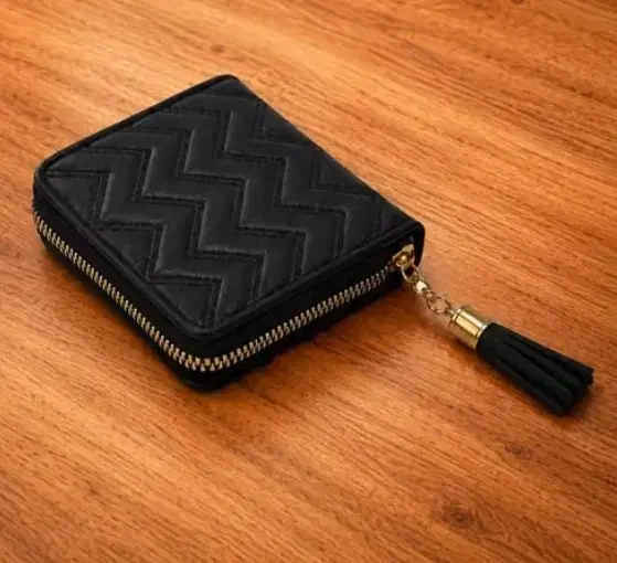 Compact Textured PU Leather Wallets for Women, Black