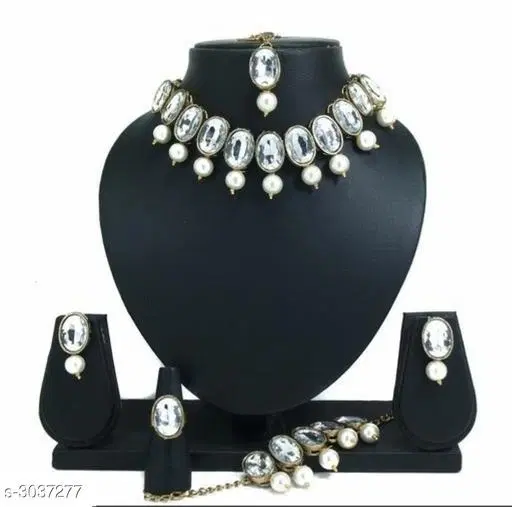 Women's Alloy Gold Plated Jewellery Set