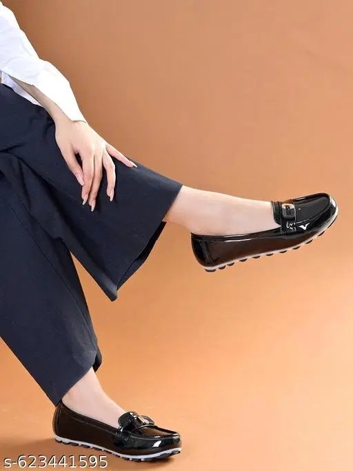 Shoetopia Loafers (Black, IND-3)