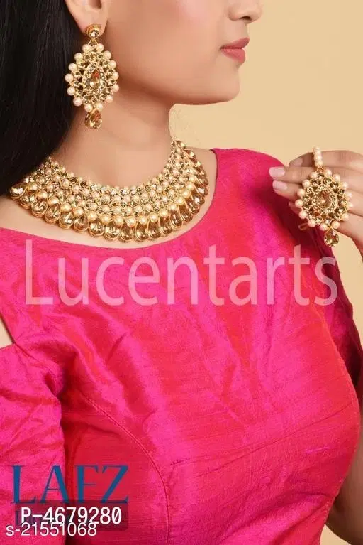 Trendy Women Jewellery Set