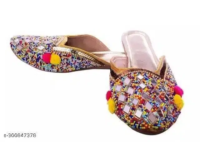 Mojaris for Women (Brown, 5)