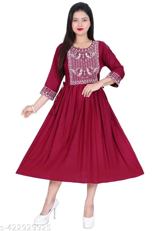 Elegant Gown for Women (Maroon, XS)