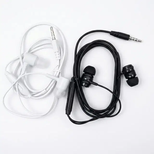 Wired Earphones (Pack of 2 White/Black)