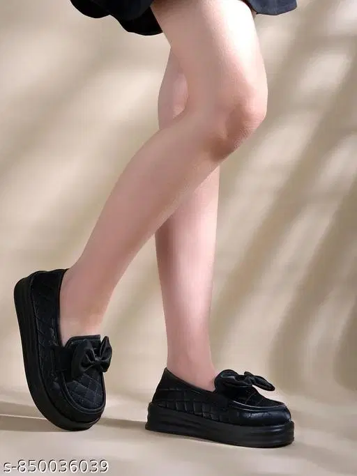 Shoetopia Loafers (Black, IND-3)