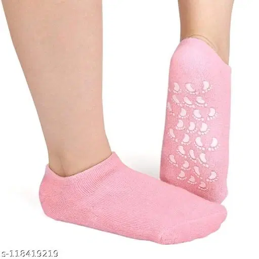 Silicone Gel Moisture Spa Socks for Feet Care, Multicolor, Set of 1