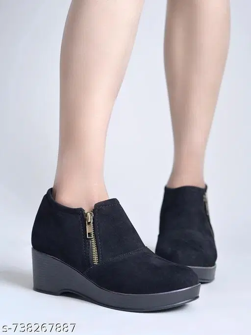 Shoetopia Suede Wedge Heeled Boots Black IND-3