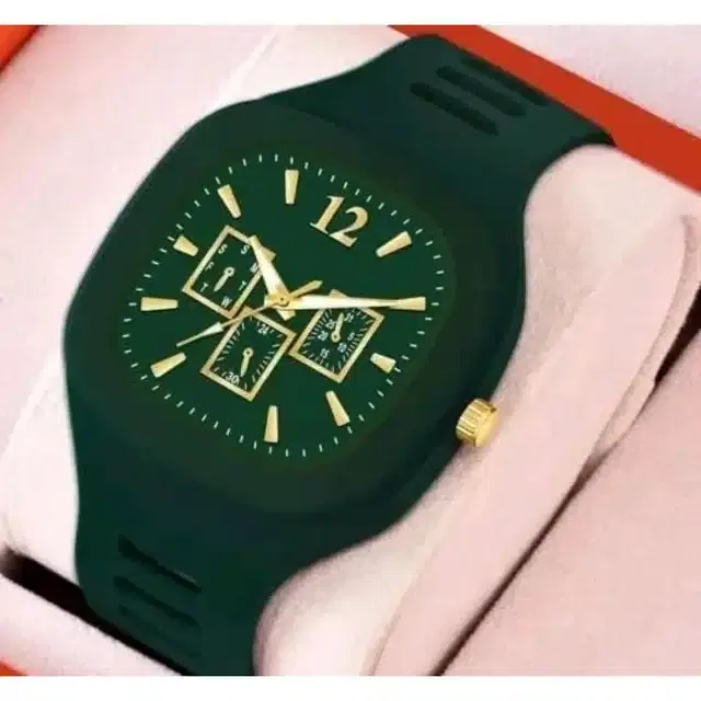 Analog Watch for Men (Green)