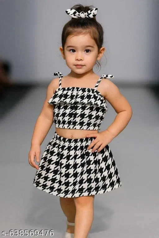 Rayon Slub Printed Clothing Set for Girls, Black, Pack of 1 (0-3 Months)