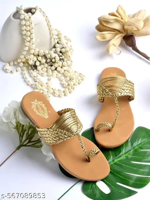 Shoetopia Girls Flat Sandals Gold Size 6.0