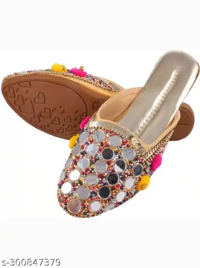 Mojaris for Women (Brown, 9)