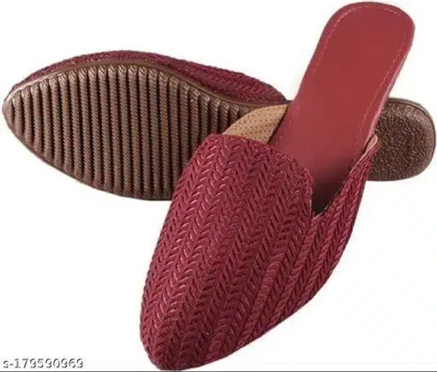 Mojaris for Women (Maroon, 4)