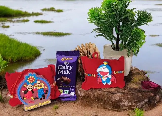 Synthetic 2 Pcs Rakhi with Chocolate (Multicolor, Set of 1)