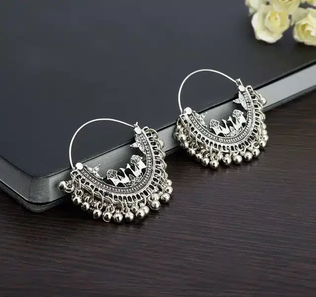 Fancy Earring for Women, Set of 1 (Silver)