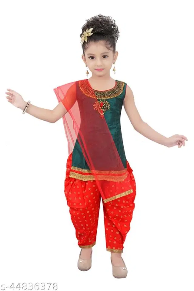 Poly Silk Kurta Sets for Girls (Green & Red, 5-6 Years)