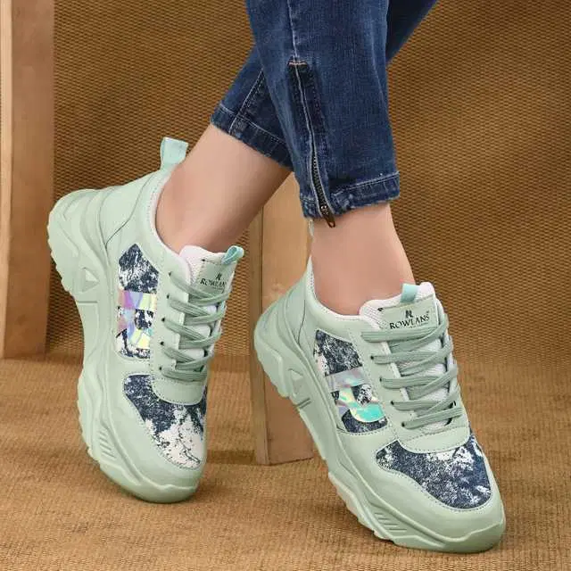 Sport Shoes for Women (Green, 6) (MSDO-40)