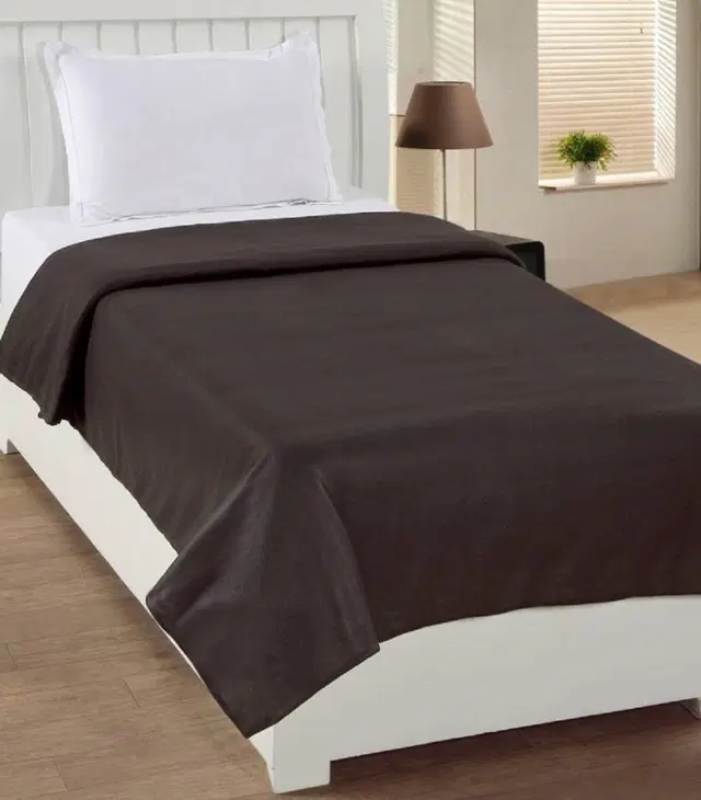 Fleece Blanket, Brown, 60x90 Inches