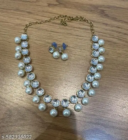 Kundan And Pearl Jewellery Set for Women & Girls, White