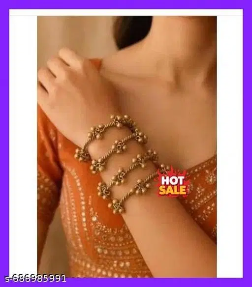 Samridhi 4PCS Traditional Kashmiri Gold Tone Ghungroo Bangles Set for Women & Girls | Handmade Twisted Metal Kashmiri Kada Set | Ethnic Replica Ghungharoo Bangles for Festivals, Weddings & Partywear | Heavy Look Boho Fashion Bangles