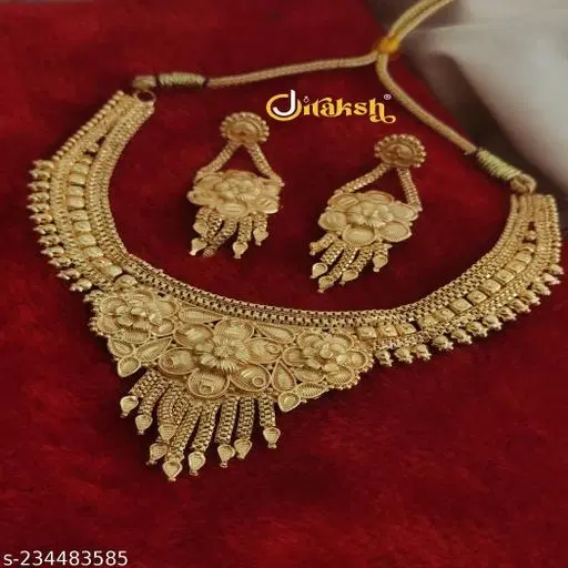 Gold Necklace and Earrings for Women, Pack of 3 (Free Size)