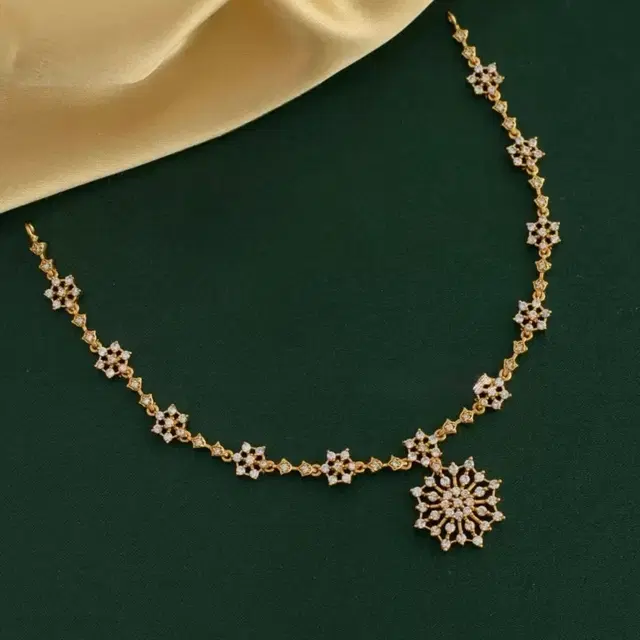 Zircon Gold-plated Necklace Set for Women (Black, Free Size)
