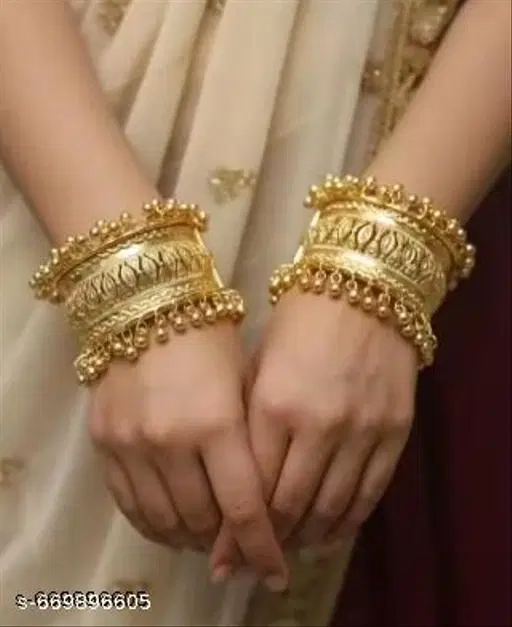 Samridhi Princess Viral Golden Bangle Pack of 2
