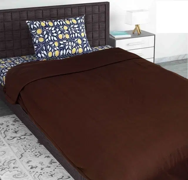 Fleece Blanket, Brown, 60x90 Inches