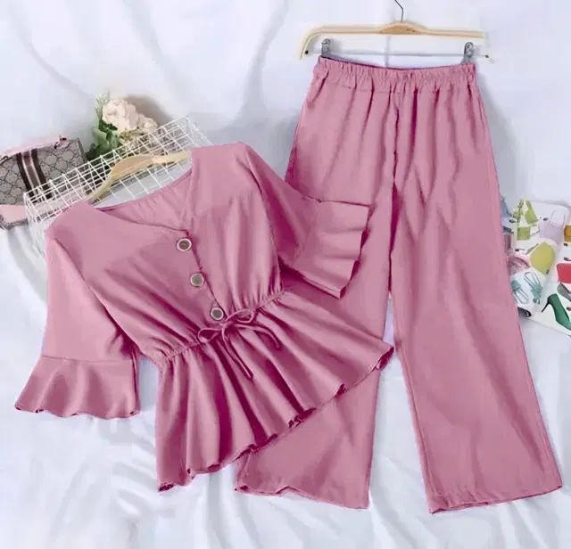 Poly Crepe Solid Clothing Set foor Girls, Pink (0-3 Months)