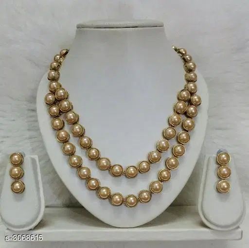 Women'S Alloy Gold Plated Jewellery Set, White