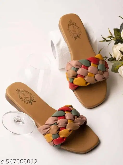 Shoetopia Girls Solid Flat Sandals Beige Size 5