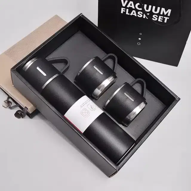 Vacuum Insulated Flask Set with 3 Cups, Black, 500 ml, Set of 1