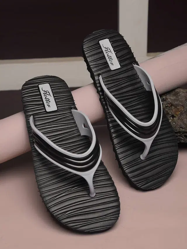 action Casual Flip Flops for Men (Black, 6)