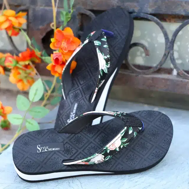 Flip Flops for Women (Black, 5)