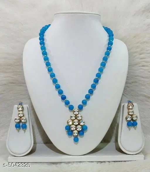 New Designer Kundan Necklace for Woman With Earring, Blue
