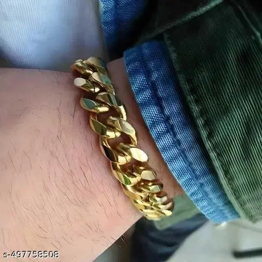 14k gold thick Miami Cuban men’s bracelet. 9mm Miami Cuban yellow gold bracelet.