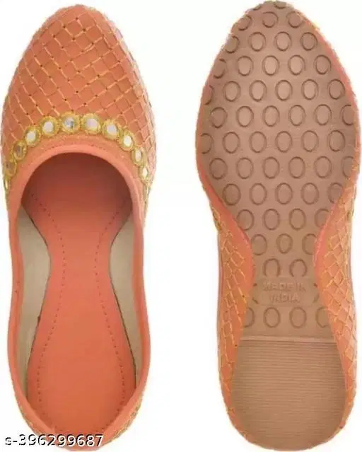 Juttis for Women (Peach, 6)