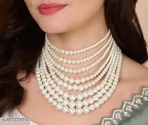 Pearls layered Necklace