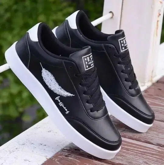 Sneakers for Men, Black & White (10)