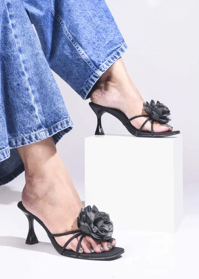 JM Looks Stylish Heels for Women (Black, 4)