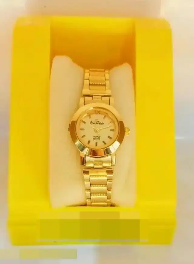 Analog Watch for Women (Gold)