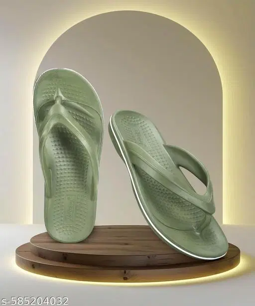 Paragon EVA Flip-flops for Men (Olive, 7)