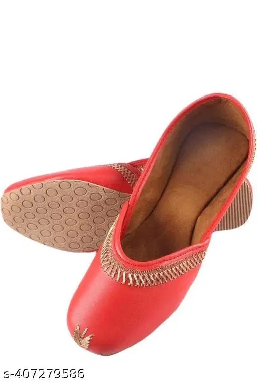 Juttis for Women (Red, 6)