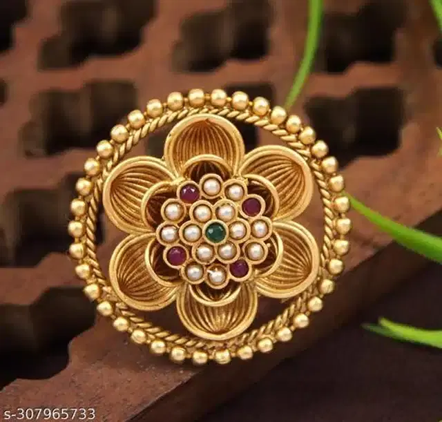 Trendy Rings for Women (Gold)