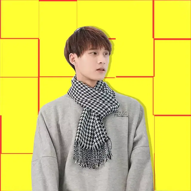 Woolen Checked Muffler for Men & Women (White & Black)