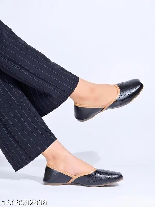 Shoetopia Black Punjabi Jutti (IND-4)