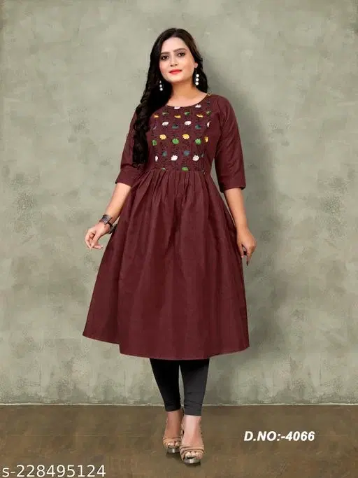 Floral Embroidered Maternity Kurti Set (Maroon, M)