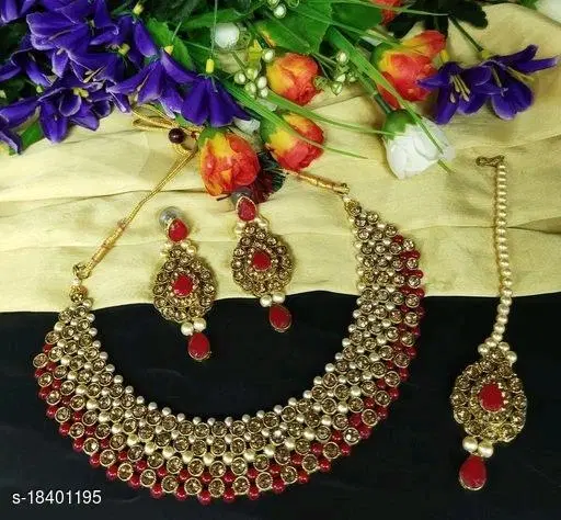Elegant Alloy & Pearl Jewellery Sets