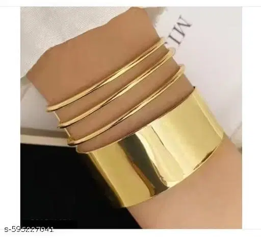 European Style Gold Polished Single Gap Cuff Bracelet for Women & Girls