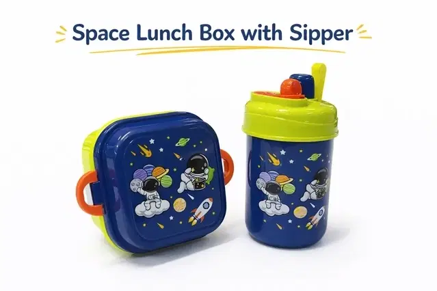 Space Lunch Box with Sipper