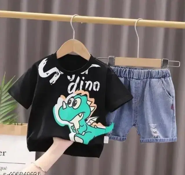 Cotton Blend Printed Clothing Set for Boys (Black & Blue, 0-6 Months)