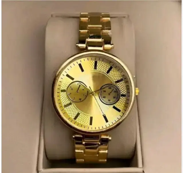 Analog Watch for Women (Gold)